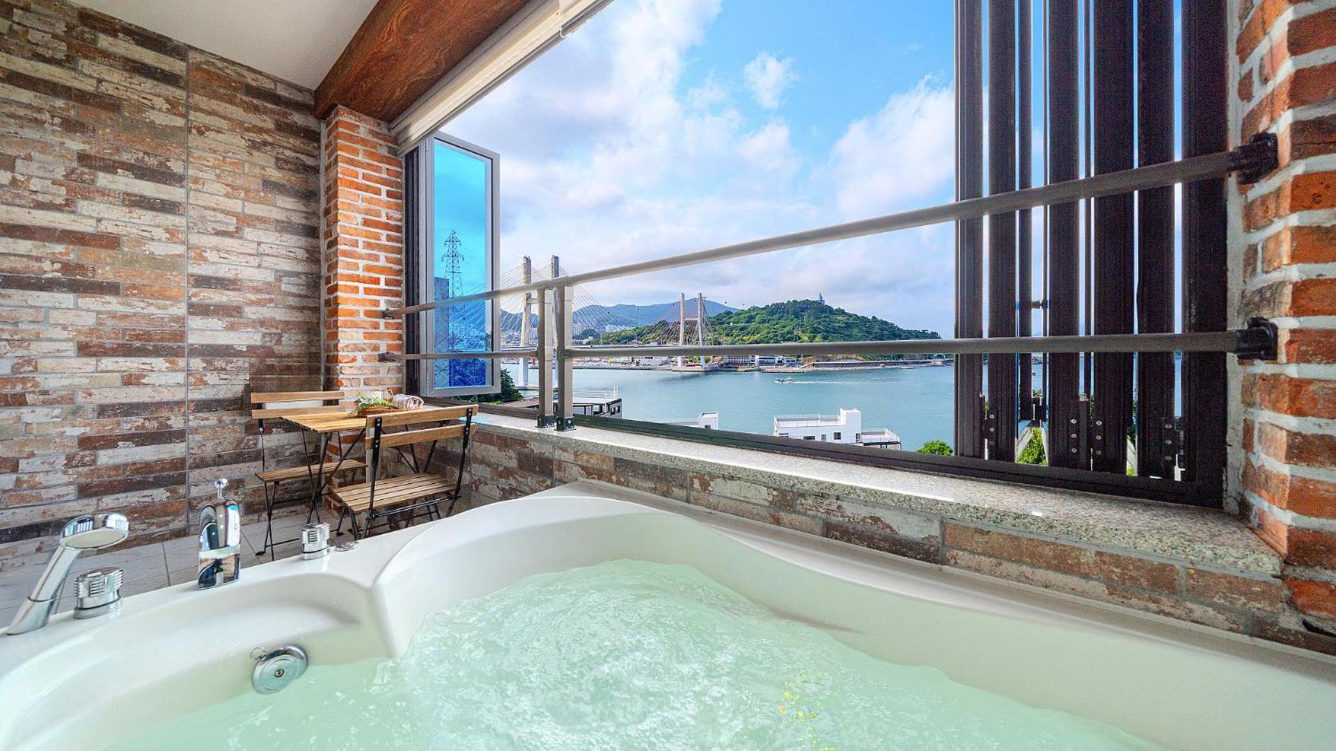 Yeosu View Foret Pension Экстерьер фото